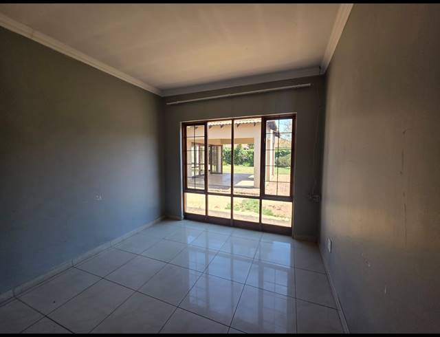 3 BEDROOM HOUSE TO LET IN VANDERBIJLPARK SE 8